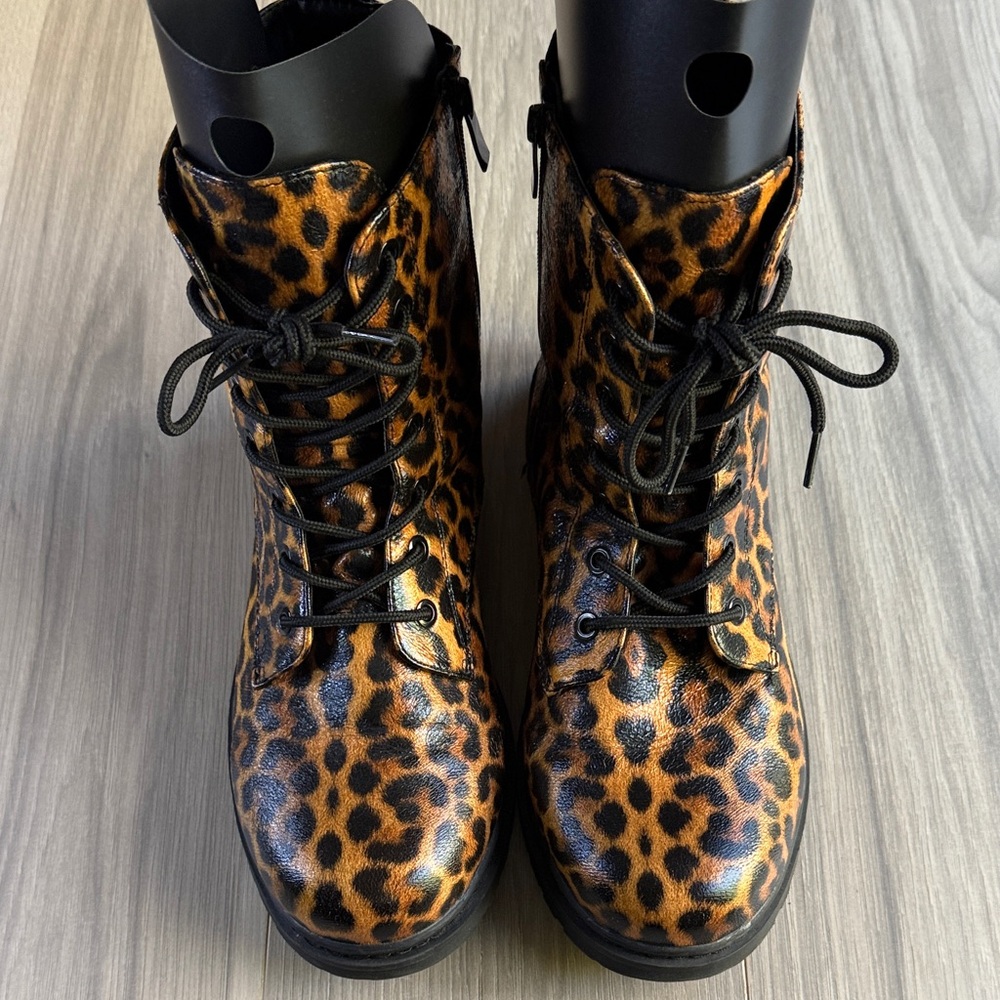 Leopard Print Lace-Up Women's Boots